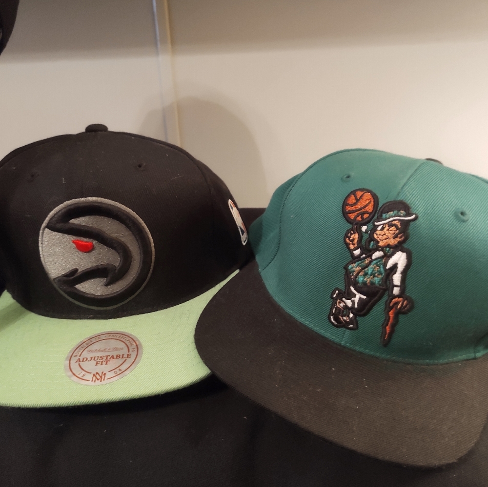 Mitchell & Ness Atlanta Hawks Boston Celtics snapback hat